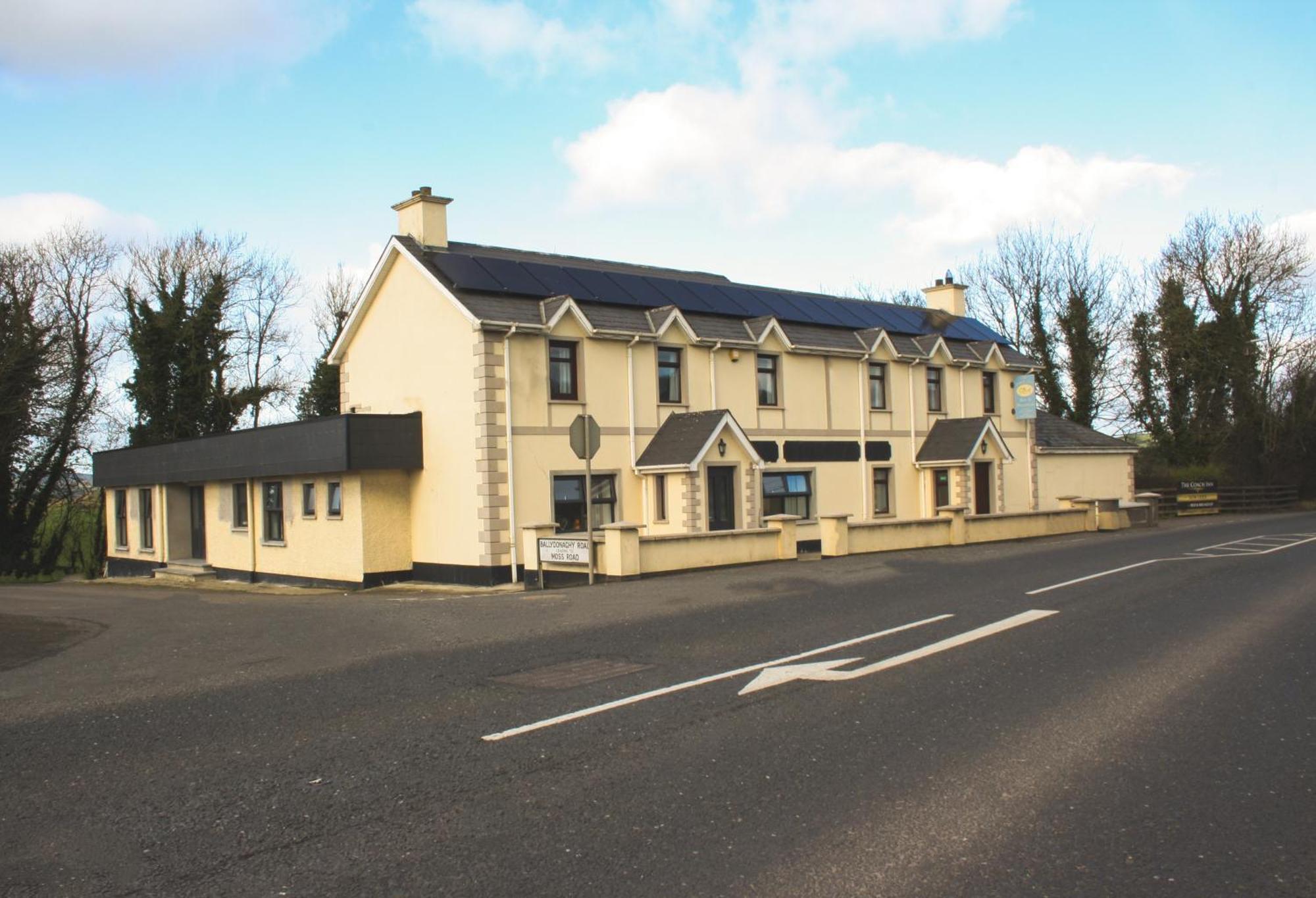 The Coach Inn Strabane Buitenkant foto